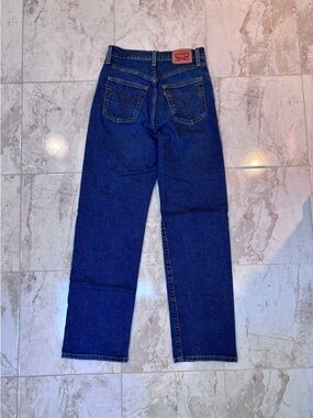 Levi’s Ribcage Straight Jeans Size 28
